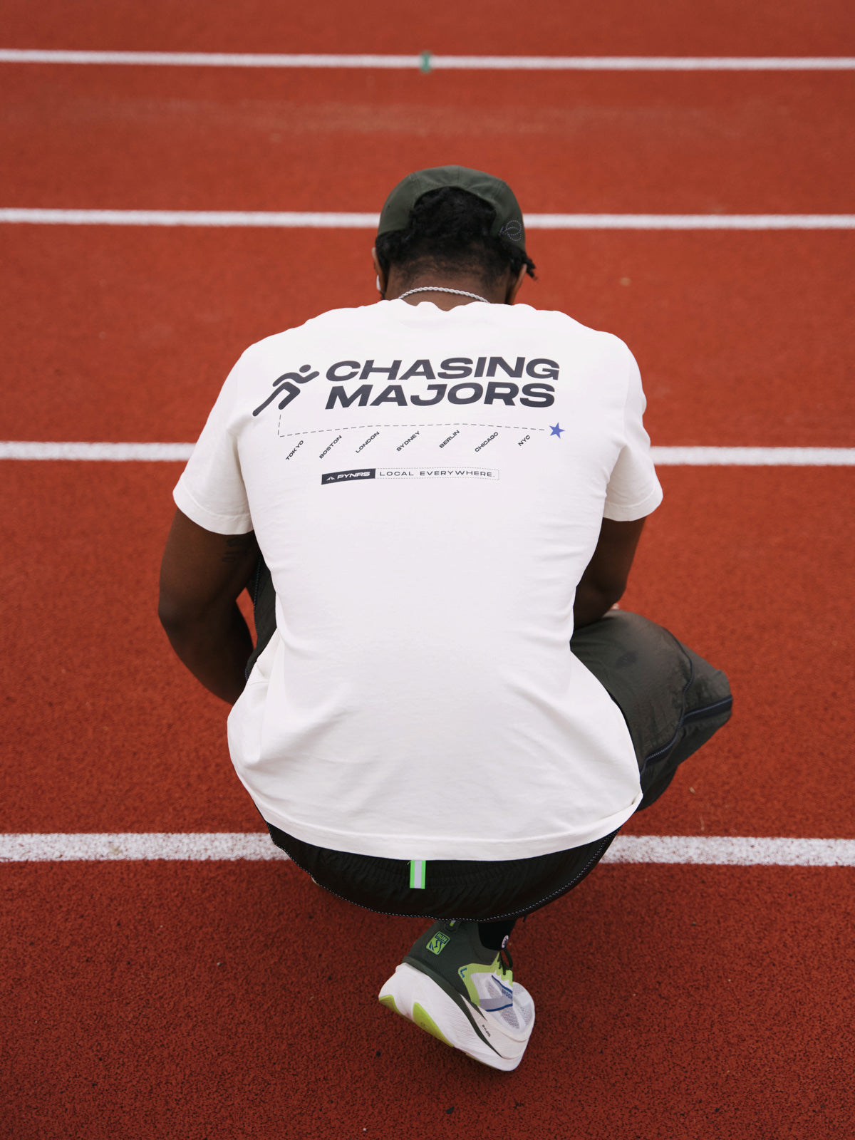 UNISEX CHASING MAJORS TEE