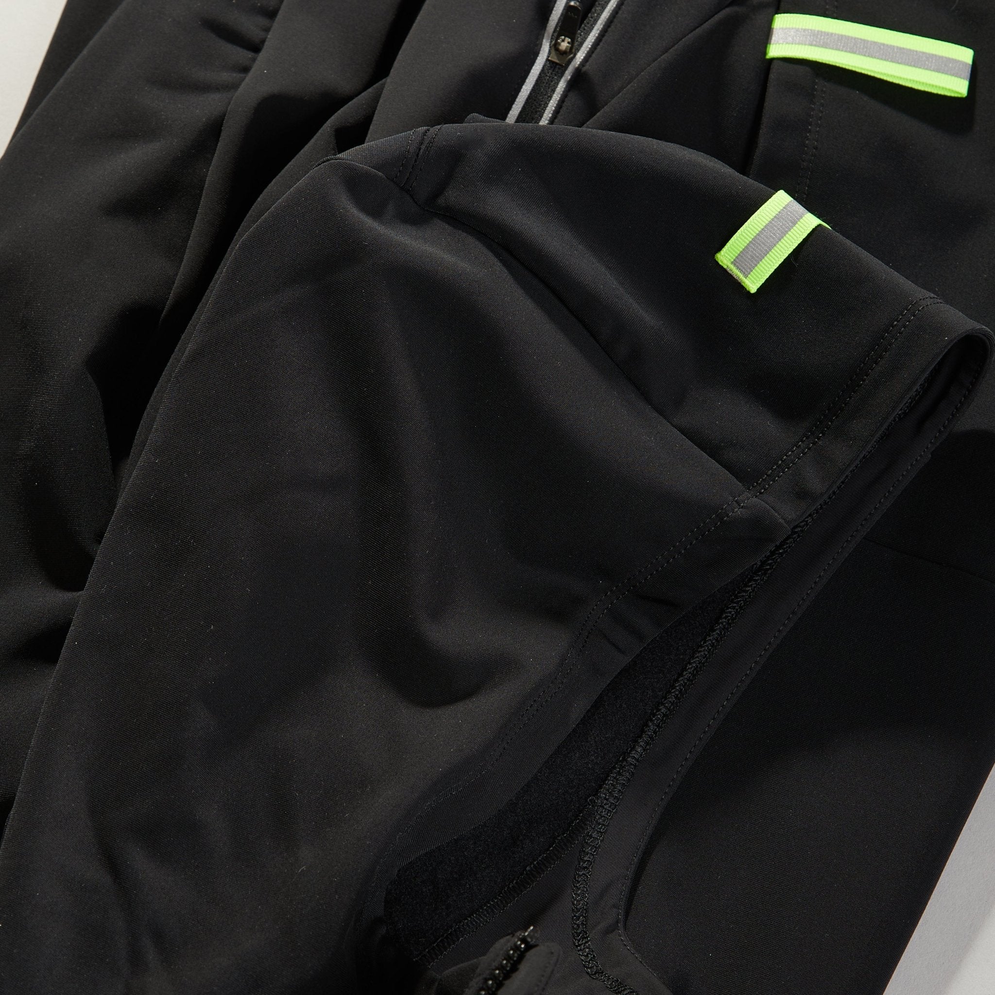 '23 Sydney Performance Hoodie - Black - PYNRS Performance Streetwear