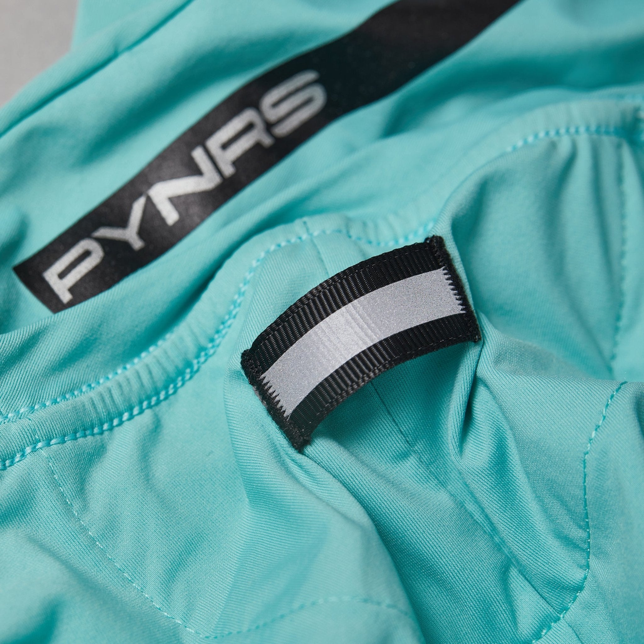 '23 Wendover Crop Tee - PYNRS Performance Streetwear