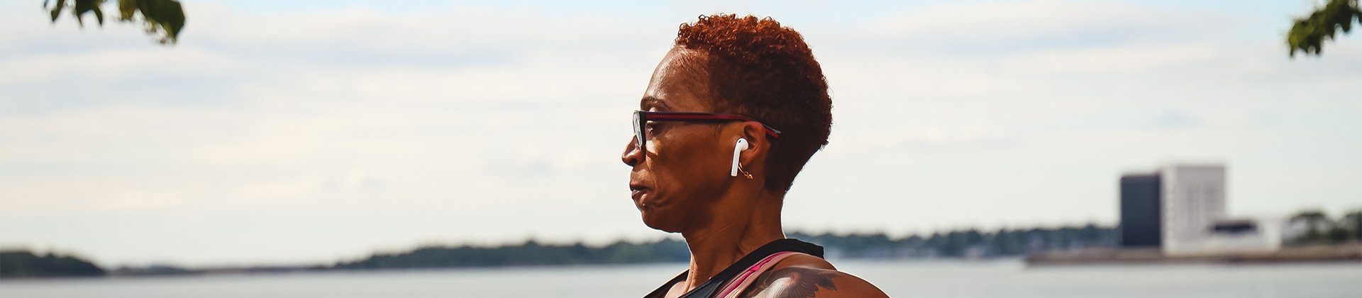 Music Makes Me Lose Control: How running with music contributes to a better workout. - PYNRS Performance Streetwear