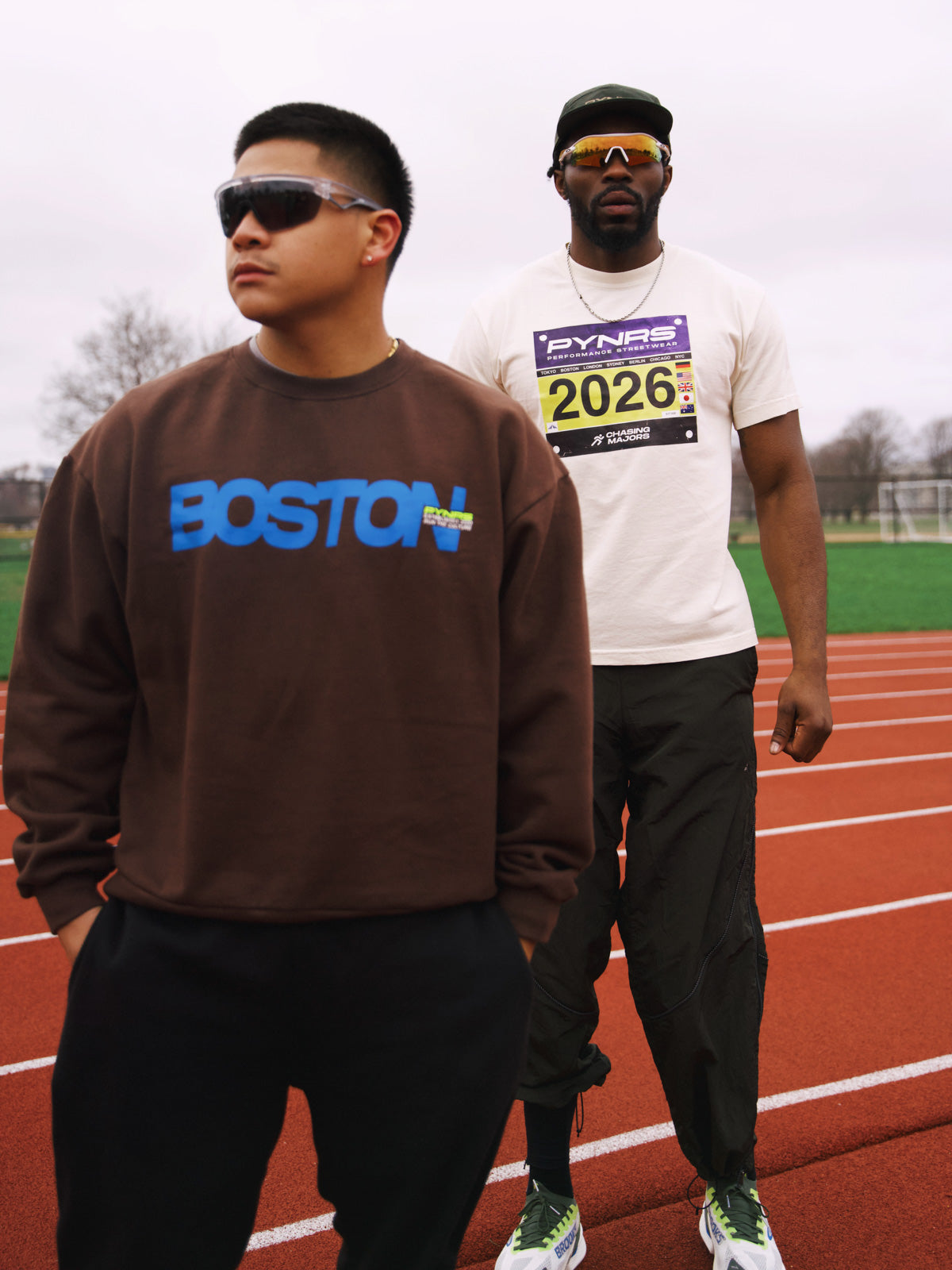 UNISEX BOSTON CREWNECK